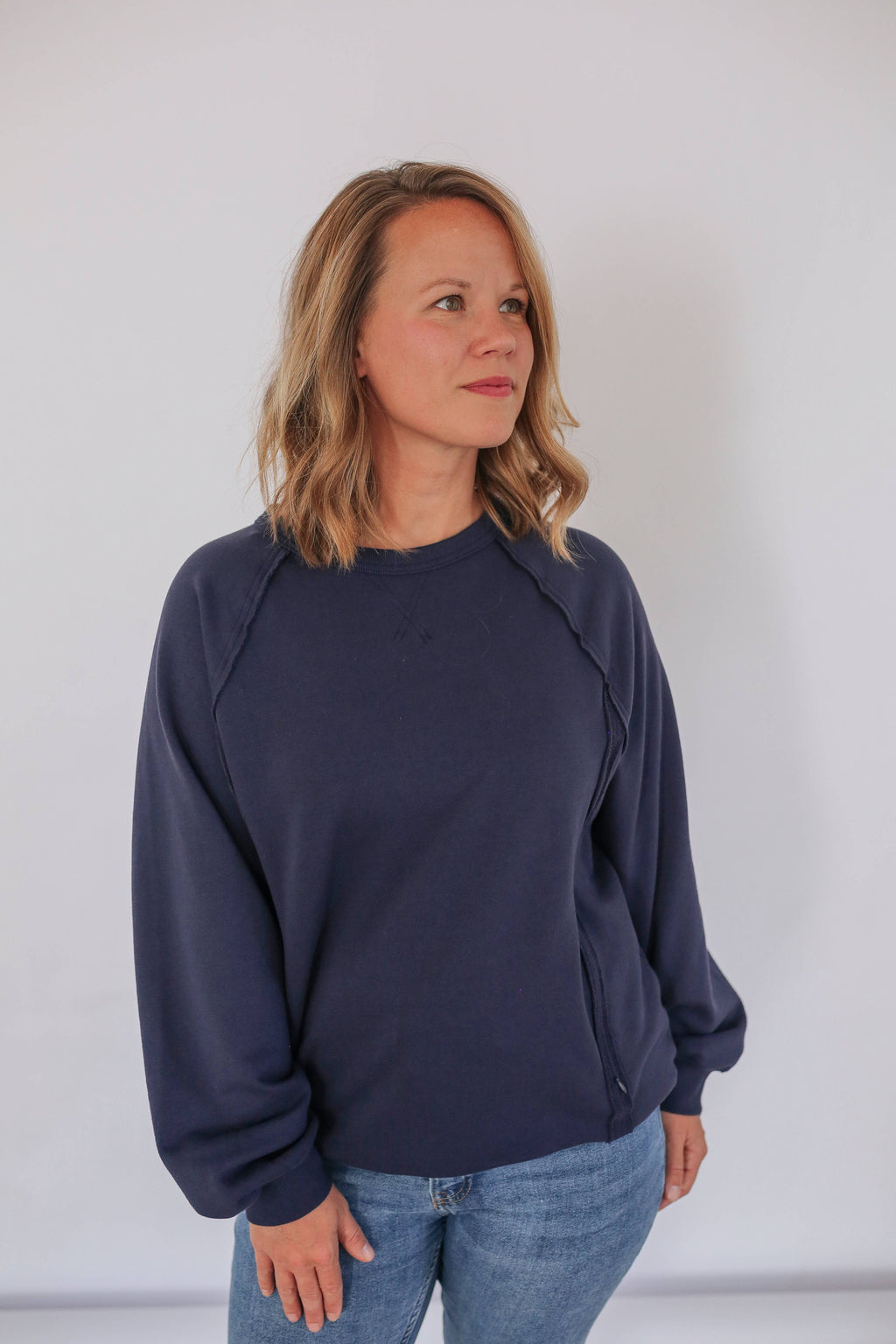 Vertical Zip Breastfeeding Crewneck