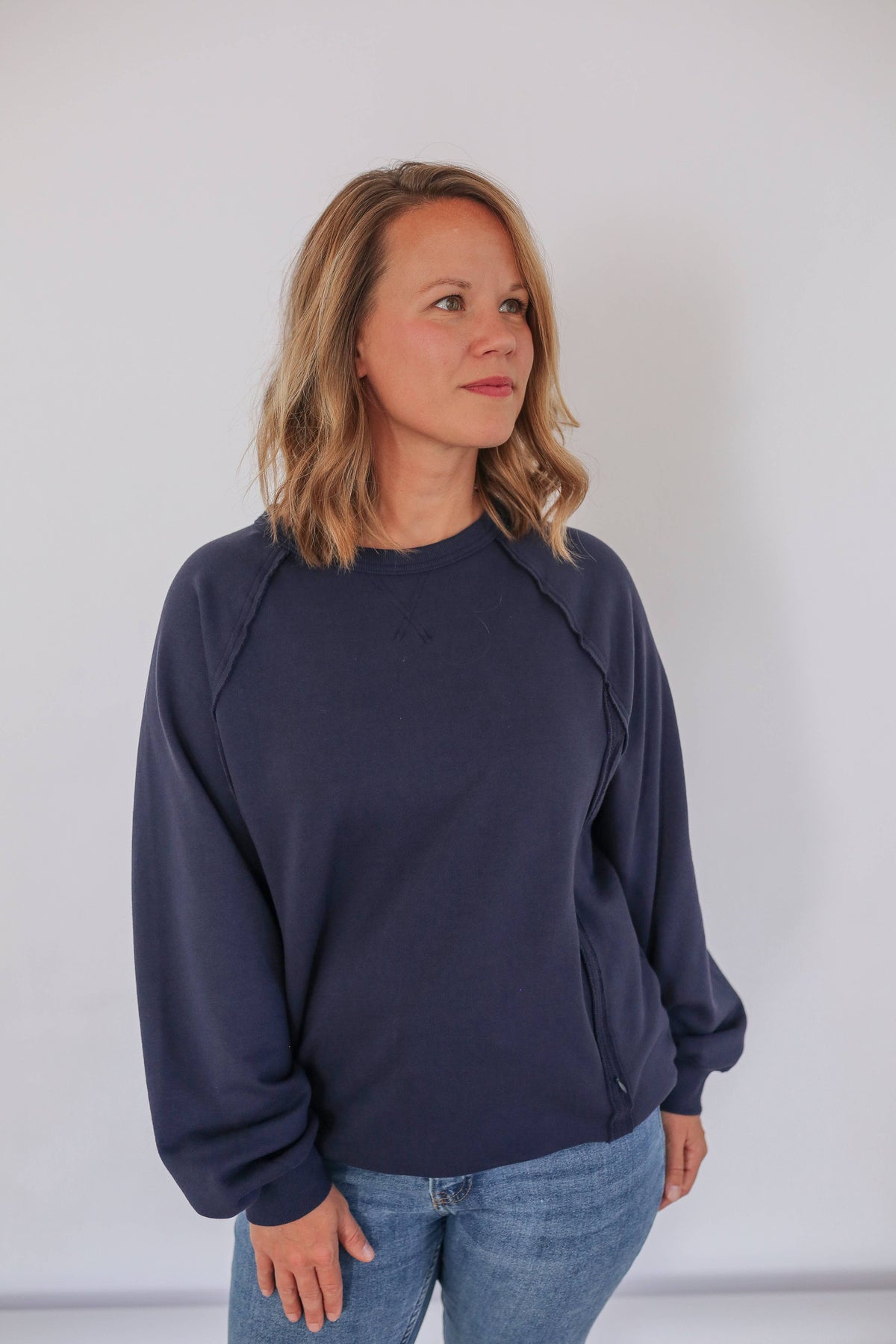 Vertical Zip Breastfeeding Crewneck